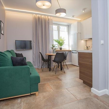 Urban Jungle Apartment In The Heart Of The City Bialystok Exterior photo