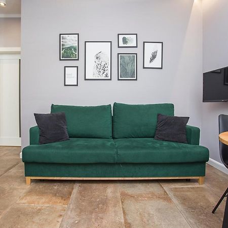 Urban Jungle Apartment In The Heart Of The City Bialystok Exterior photo